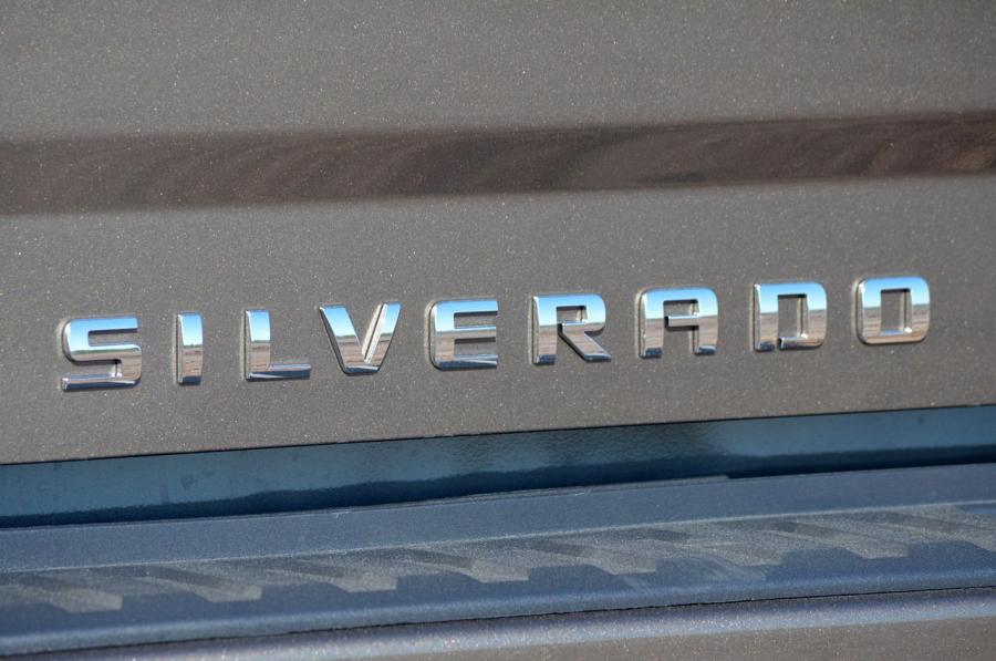  Chevrolet Silverado High Country 2014 года  (фото 9 из 56)